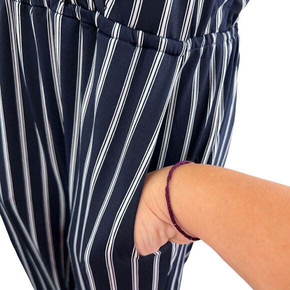 SuperFoxx Striped Navy White Halter Jumpsuit Women's Size XS Stretchy - Picture 12 of 16